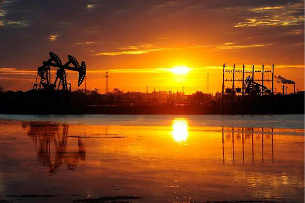 油田消泡劑應用場景圖